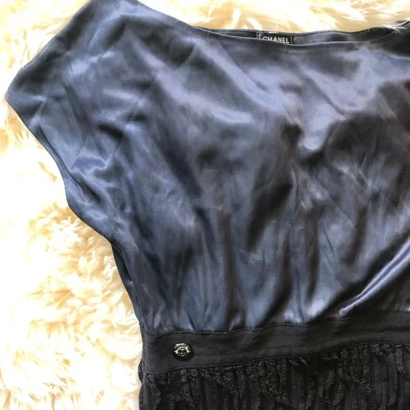 Chanel navy blue/Gray and Black Dress 34 - Picture 3 of 12